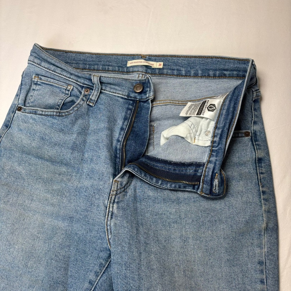 Levi's Flare Jeans High Waisted Crop Womens 31x27 Blue Light Wash Denim Stretch